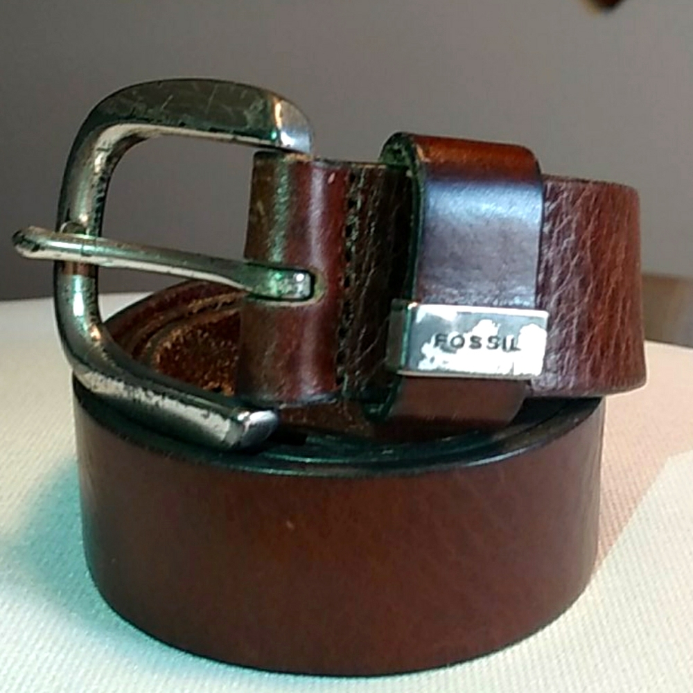 Fossil Genuine Cowhide Leather Belt